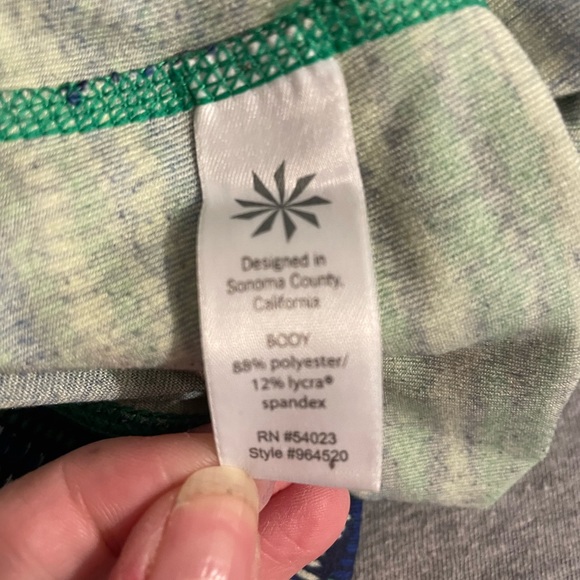 ATHLETA LEGGINGS - Picture 3 of 6